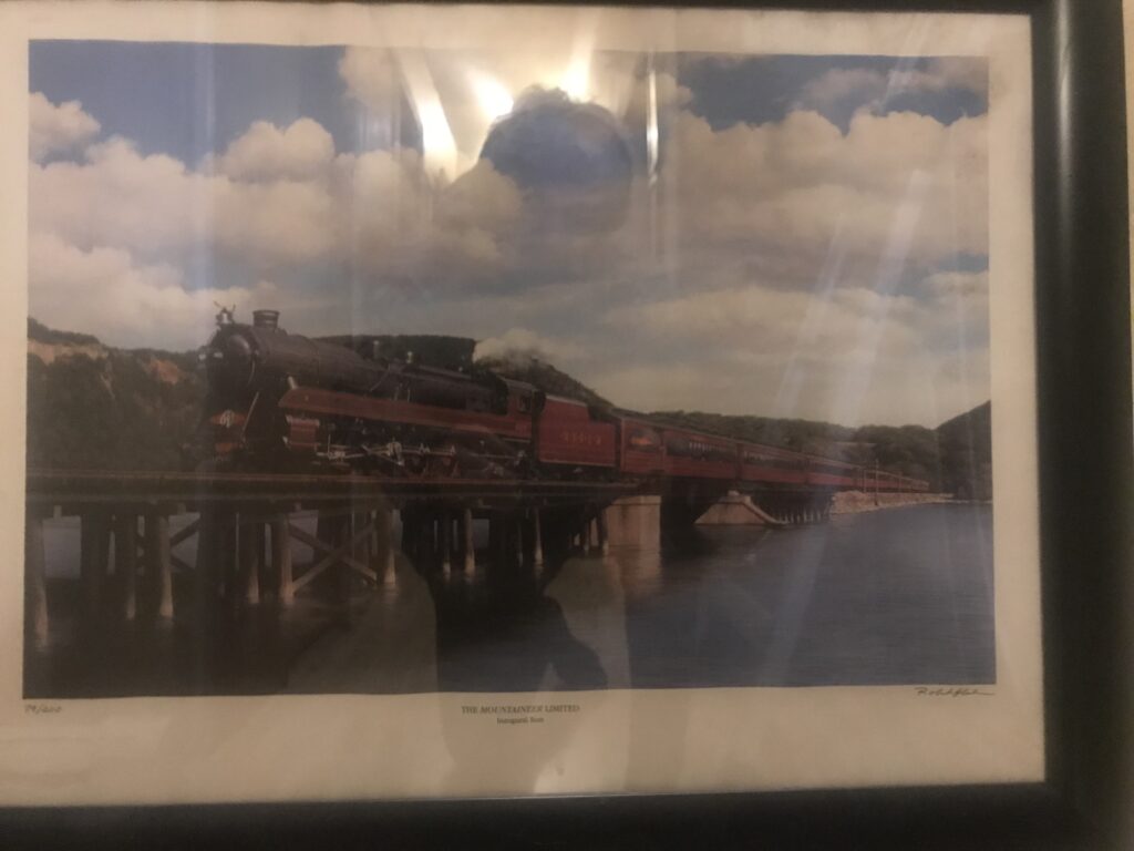 Ontario & Western Mountaineer 27" x 20.5"